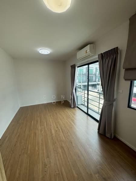 Baan Klang Muang Ratchaphruek - Rattanathibet, Nonthaburi, Soi Yothathikan, Nonthaburi 2023, Bang Rak Yai, Bang Bua Thong, Nonthaburi, 3 Bedrooms, 145 sqm, Townhouse For Rent, by Connex Property, 500423714 - DDproperty.com