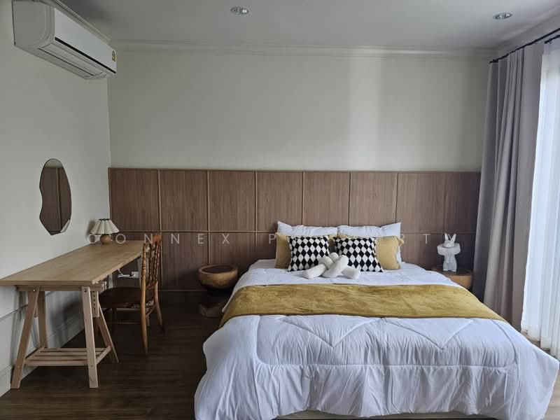 Baan Klang Muang Rama 9-Krungthep Kreetha, Bangkok, Soi Kanchanaphisek 23, Saphan Sung, Bangkok, 3 Bedrooms, 152 sqm, Townhouse For Rent, by Connex Property, 500423750 - DDproperty.com