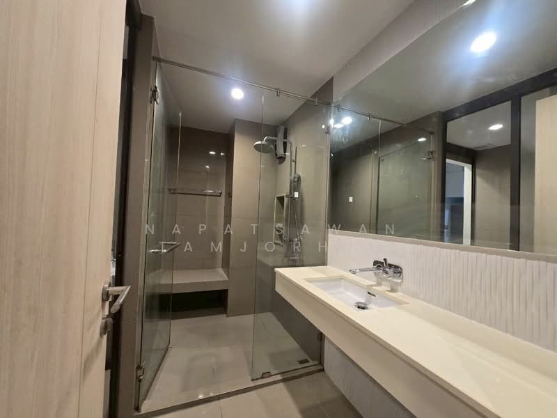 Rhythm Sukhumvit 42 : ริทึ่ม สุขุมวิท 42, กรุงเทพ, ซอยสุขุมวิท 42, พระโขนง, คลองเตย, กรุงเทพ, 48 ตร.ม., คอนโด ขาย, โดย Napatsawan Tamjorhor, 500423784 - DDproperty.com