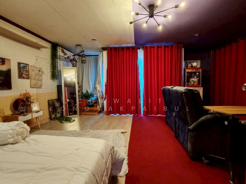 Ban Suan Sue Trong, Bangkok, Sue Trong Alley, Wang Thonglang, Bangkok, 6 Bedrooms, 228 sqm, Townhouse For Sale, by CHAWALIT KONGSAKPAIBUL, 500423798 - DDproperty.com