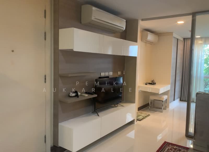 LIV@5 Condominium, Bangkok, 12 Soi Sukumvit 5, Khlongtoei Nua, Watthana, Bangkok, 1 Bedroom, 38 sqm, Condo For Sale, by Pemika Aukkaraleekul, 500423830 - DDproperty.com