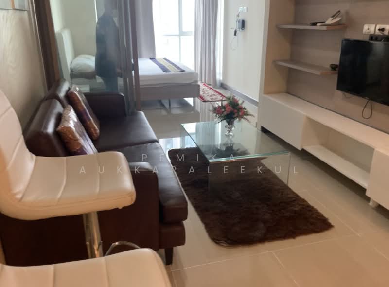 LIV@5 Condominium, Bangkok, 12 Soi Sukumvit 5, Khlongtoei Nua, Watthana, Bangkok, 1 Bedroom, 38 sqm, Condo For Sale, by Pemika Aukkaraleekul, 500423830 - DDproperty.com