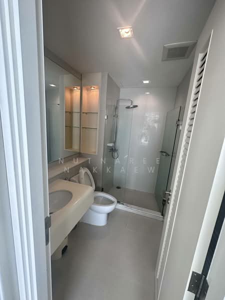 Ivy Sathorn 10 : ไอวี่ สาทร 10, กรุงเทพ, 88 ซอยสาทร 12 ถนนสาทร, สีลม, บางรัก, กรุงเทพ, 41 ตร.ม., คอนโด ให้เช่า, โดย Nutnaree Nakkaew, 500423865 - DDproperty.com