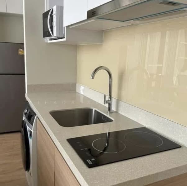 Noble Around Sukhumvit 33, Bangkok, 17 Soi Sukhumvit 33, Khlong Tan Nua, Watthana, Bangkok, 2 Bedrooms, 55 sqm, Condo For Rent, by Vipada Supaporn, 500423867 - DDproperty.com