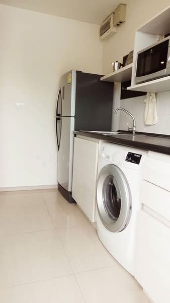 Life Ratchadapisek, Bangkok, 279 Ratchadapisaek Road, Huai Khwang, Bangkok, 2 Bedrooms, 46 sqm, Condo For Rent, by Nutnaree Nakkaew, 500423875 - DDproperty.com