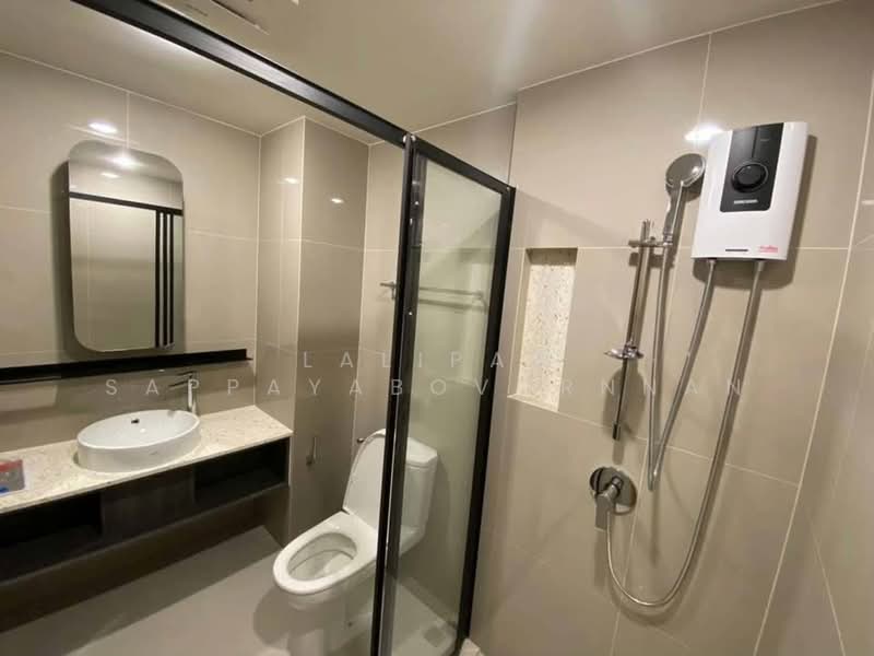 XT Huaikhwang, Bangkok, 244 Ratchadaphisek Road, Huai Khwang, Bangkok, Studio, 28 sqm, Condo For Rent, by Lalipat Sappayabovornnan, 500423893 - DDproperty.com