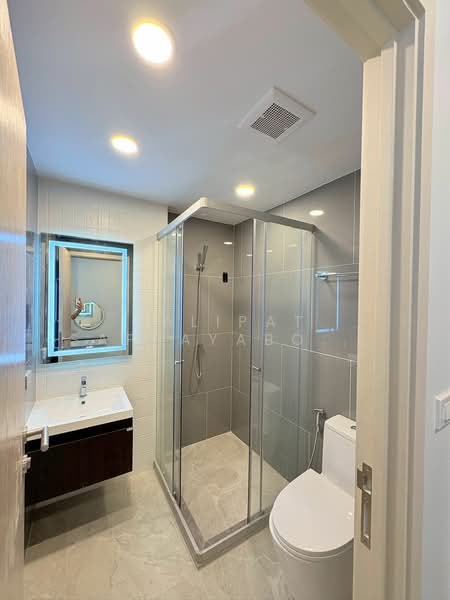 ESQUE Sukhumvit 101/1, Bangkok, Soi Wachiratham Sathit 25, Bang Chak, Phra Khanong, Bangkok, 2 Bedrooms, 37 sqm, Condo For Rent, by Lalipat Sappayabovornnan, 500423951 - DDproperty.com
