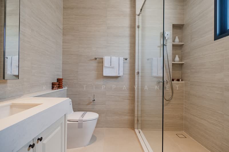 Narasiri Victoire Krungthep Kreetha, Bangkok, Hua Mak, Bang Kapi, Bangkok, 4 Bedrooms, 453 sqm, Single Detached House For Sale, by Kay Tippayanet, 500423958 - DDproperty.com