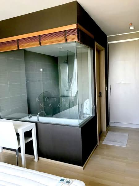 Siri At Sukhumvit, Bangkok, 902 Sukhumvit Road, Phra Kanong, Khlong Toei, Bangkok, 2 Bedrooms, 69 sqm, Condo For Rent, by Nutnaree Nakkaew, 500423984 - DDproperty.com