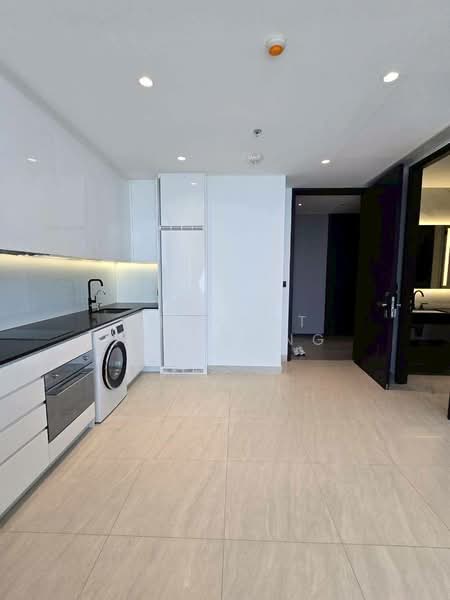 Tait Sathorn 12, Bangkok, Soi Sathorn 12, Sathorn Road, Silom, Bang Rak, Bangkok, 1 Bedroom, 52 sqm, Condo For Sale, by Sutapat Pariwong, 500424025 - DDproperty.com