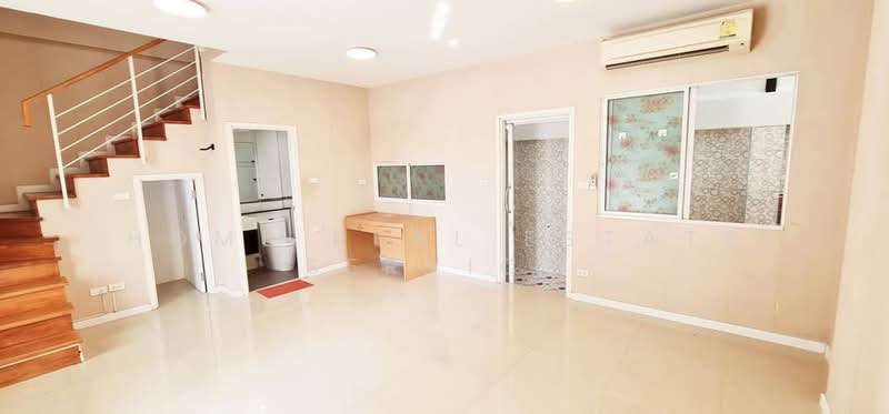 บ้านวิรัลพัชร เฉลิมพระเกียรติ ซอย 8, Bangkok, Nong Bon, Prawet, Bangkok, 4 Bedrooms, 240 sqm, Townhouse For Sale, by HOME Real Estate Service, 500424078 - DDproperty.com