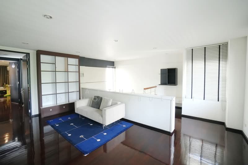Noble Tara Pattanakarn, Bangkok, 2046 Pattanakarn Road, Suan Luang, Bangkok, 4 Bedrooms, 370 sqm, Single Detached House For Sale, by Ratthakit Sophonpibulkit, 500424111 - DDproperty.com