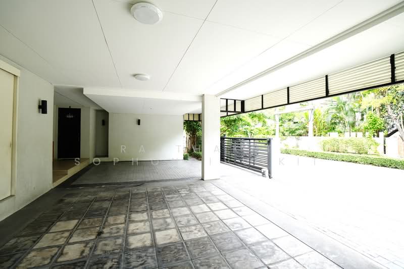 Noble Tara Pattanakarn, Bangkok, 2046 Pattanakarn Road, Suan Luang, Bangkok, 4 Bedrooms, 370 sqm, Single Detached House For Sale, by Ratthakit Sophonpibulkit, 500424111 - DDproperty.com
