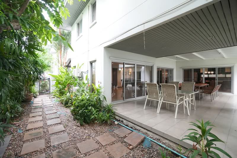 Noble Tara Pattanakarn, Bangkok, 2046 Pattanakarn Road, Suan Luang, Bangkok, 4 Bedrooms, 370 sqm, Single Detached House For Sale, by Ratthakit Sophonpibulkit, 500424111 - DDproperty.com