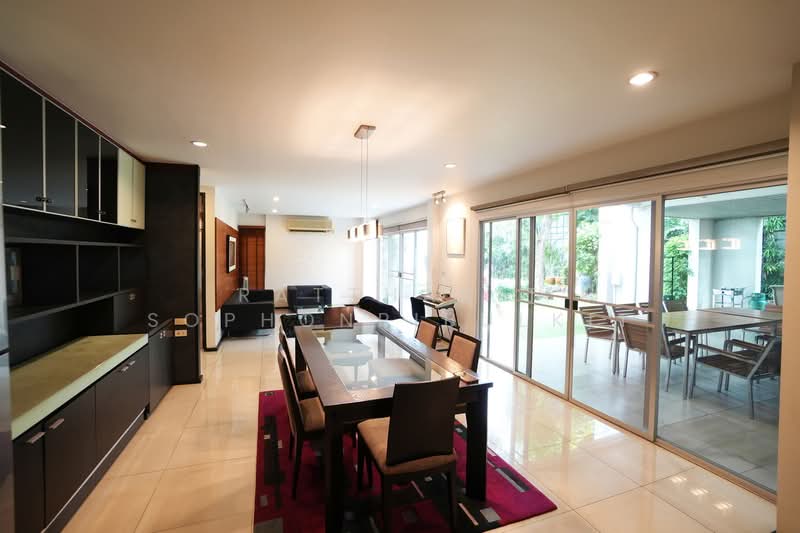 Noble Tara Pattanakarn, Bangkok, 2046 Pattanakarn Road, Suan Luang, Bangkok, 4 Bedrooms, 370 sqm, Single Detached House For Sale, by Ratthakit Sophonpibulkit, 500424111 - DDproperty.com