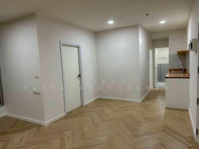Pathumwan Resort, Bangkok, Phayathai Road, Thanon Phaya Thai, Ratchathewi, Bangkok, 2 Bedrooms, 60 sqm, Condo For Sale, by Lalipat Sappayabovornnan, 500424119 - DDproperty.com