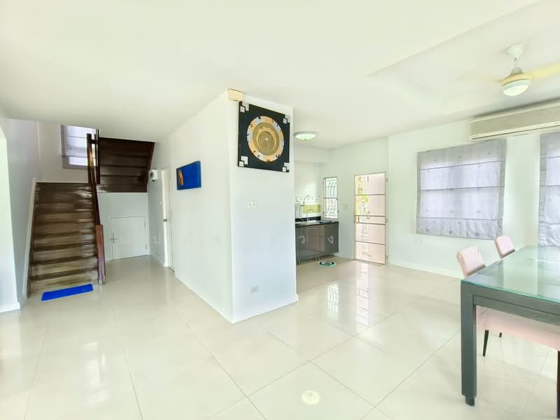 Chuan Chuen Golf Avenue Krungthep-Pathumthani : ชวนชื่น กอล์ฟ อเวนิว กรุงเทพ-ปทุมธานี, ปทุมธานี, ถนนกรุงเทพ-ปทุมธานี, บางคูวัด, เมืองปทุมธานี, ปทุมธานี, 220 ตร.ม., บ้านเดี่ยว ให้เช่า, โดย ณปภัช ธวงค์ไพ, 500424167 - DDproperty.com