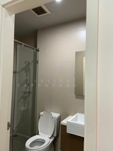Hive Sathorn, Bangkok, Krung Thonburi Road, Khlong Ton Sai, Khlong San, Bangkok, 1 Bedroom, 40 sqm, Condo For Sale, by Lalipat Sappayabovornnan, 500424174 - DDproperty.com
