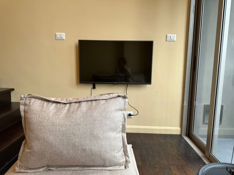 IDEO Morph 38, Bangkok, 88 Sukhumvit Road, Phra Kanong, Khlong Toei, Bangkok, 1 Bedroom, 33 sqm, Condo For Rent, by Lalipat Sappayabovornnan, 500424201 - DDproperty.com