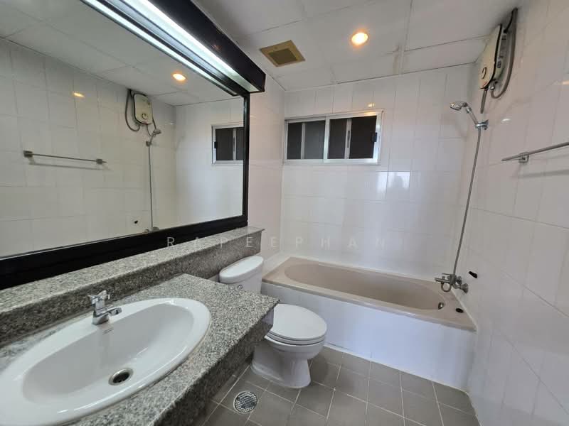 NS Tower Central City Bangna, Bangkok, 19-191 Soi Bang Na-Trat 23, Bang Na Nuea, Bang Na, Bangkok, 2 Bedrooms, 118 sqm, Condo For Sale, by Rapeephan, 500424202 - DDproperty.com