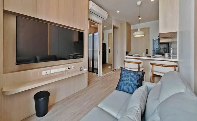 Noble State 39, Bangkok, 35 Soi Sukhumvit 39, Khlong Tan Nua, Watthana, Bangkok, 1 Bedroom, 30 sqm, Condo For Rent, by Walapa Jidbumrungsakun, 500424209 - DDproperty.com