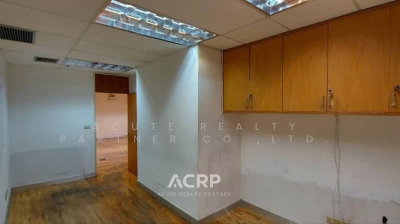Office space for sale on Phaholyothin Rd. walking in 5 mins to BTS Ari 343 sq.m. Good view, Bangkok, Samsen Nai, Phaya Thai, Bangkok, , 344 sqm, Office Space For Sale, by Acute Realty Partner Co.,Ltd., 500424261 - DDproperty.com