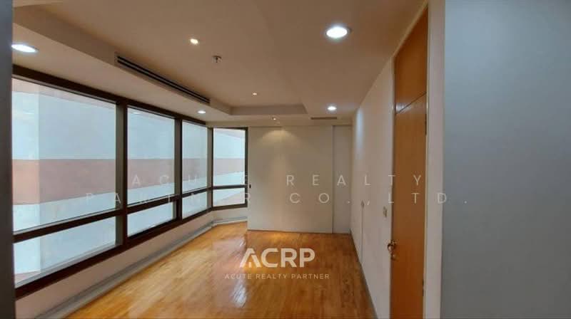 Office space for sale on Phaholyothin Rd. walking in 5 mins to BTS Ari 343 sq.m. Good view, Bangkok, Samsen Nai, Phaya Thai, Bangkok, , 344 sqm, Office Space For Sale, by Acute Realty Partner Co.,Ltd., 500424261 - DDproperty.com