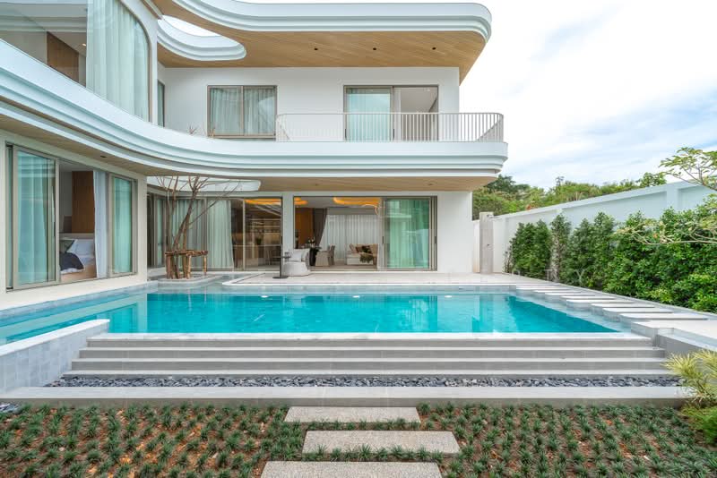7R1050 Pool villa for rent 4 bedroom 4 bathroom 300,000/month at rawai have fully furnished, Phuket, Rawai, Muang Phuket, Phuket, 4 Bedrooms, 554 sqm, Villa For Rent, by PK LIFE Property, 500424300 - DDproperty.com