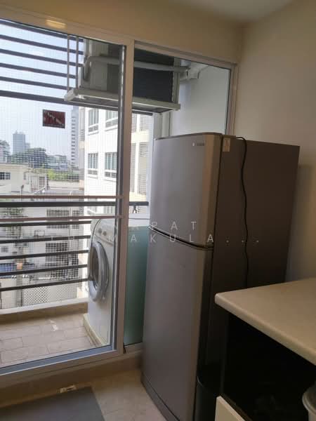Lumpini Suite Sukhumvit 41, Bangkok, Soi Sukhumvit 41, Khlong Tan Nua, Watthana, Bangkok, 2 Bedrooms, 70 sqm, Condo For Rent, by Napat Thamakulangkul, 500424305 - DDproperty.com