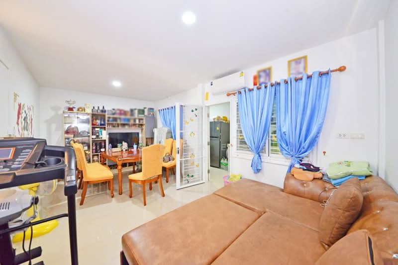 เฟื่องฟ้า วิลล่า 16, Samut Prakan, Thepharak, Muang Samut Prakarn, Samut Prakan, 3 Bedrooms, 100 sqm, Townhouse For Sale, by The Best Property หญิง, 500424310 - DDproperty.com