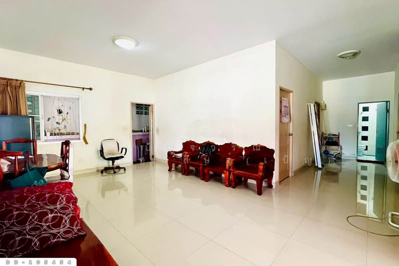 Single House Nattaphon Khlong Luang, near Sermmit Wittaya School DD-105454, Pathum Thani, Khlong Nung, Khlong Luang, Pathum Thani, 3 Bedrooms, 114 sqm, Single Detached House For Sale, by Benchawarin Pakkawetppisit, 500424382 - DDproperty.com