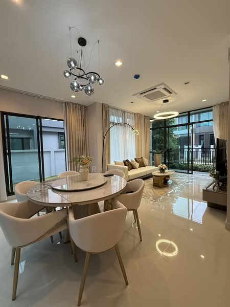 Bangkok Boulevard Bangna KM.5, Samut Prakan, Bang Na-Trat 37 Alley, Bang Kaeo, Bang Plee, Samut Prakan, 4 Bedrooms, 232 sqm, Single Detached House For Rent, by Eric ., 500424404 - DDproperty.com