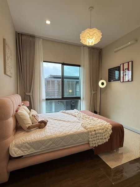 Bangkok Boulevard Bangna KM.5, Samut Prakan, Bang Na-Trat 37 Alley, Bang Kaeo, Bang Plee, Samut Prakan, 4 Bedrooms, 232 sqm, Single Detached House For Rent, by Eric ., 500424404 - DDproperty.com