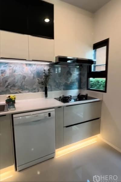 Vivaldi Bangna, Samut Prakan, 888 13, Bang Kaeo, Bang Plee, Samut Prakan, 4 Bedrooms, 215 sqm, Single Detached House For Rent, by Hero Realtor Co., Ltd., 500424430 - DDproperty.com