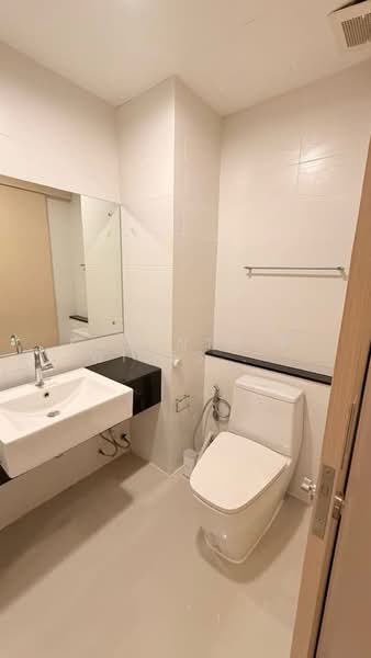IDEO Ratchada-Huaikwang, Bangkok, 62 Pracharajbumpen Road, Huai Khwang, Bangkok, 1 Bedroom, 35 sqm, Condo For Rent, by Kawinthip Wisesdenchai, 500424463 - DDproperty.com