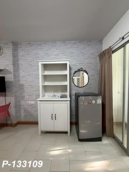 Supalai City Resort Ratchada-Huaykwang, Bangkok, 300 Pracha Uthit Road, Huai Khwang, Bangkok, Studio, 30 sqm, Condo For Rent, by Susira Prueksawun, 500424472 - DDproperty.com