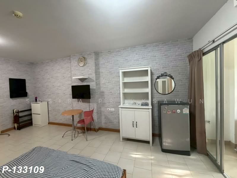 Supalai City Resort Ratchada-Huaykwang, Bangkok, 300 Pracha Uthit Road, Huai Khwang, Bangkok, Studio, 30 sqm, Condo For Rent, by Susira Prueksawun, 500424472 - DDproperty.com