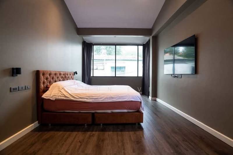 RENT and SALE Home office Lat Phrao near MRT Chokchai 4 ( SPSEVE2098 ), Bangkok, โชคชัย 4, Saphan Song, Wang Thonglang, Bangkok, 3 Bedrooms, 250 sqm, Single Detached House For Sale, by Khun Eve, 500424489 - DDproperty.com