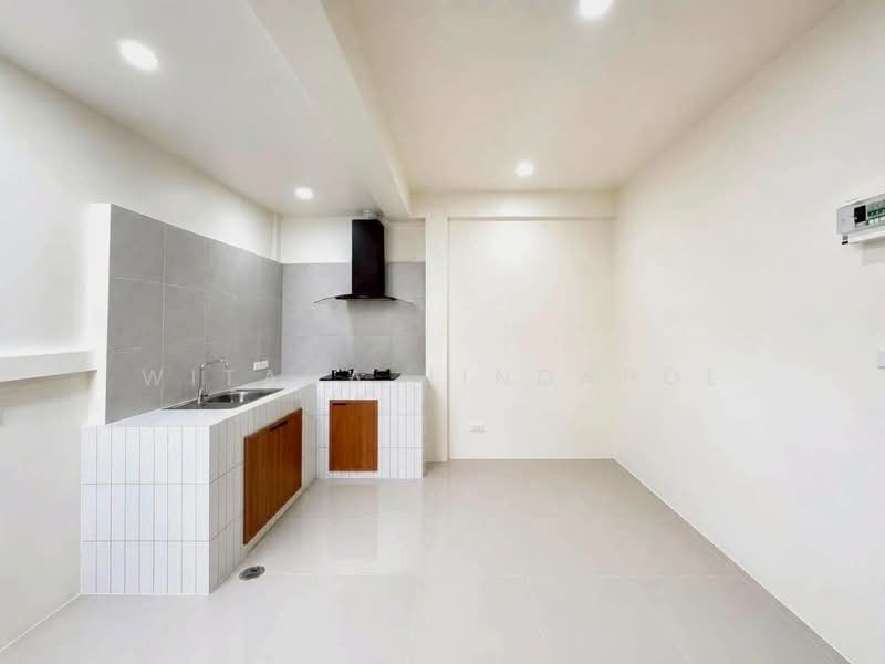 หมู่บ้านเนตรทิพย์, Phuket, Wichit, Muang Phuket, Phuket, 2 Bedrooms, 79 sqm, Townhouse For Sale, by Witada Jindapol, 500424521 - DDproperty.com