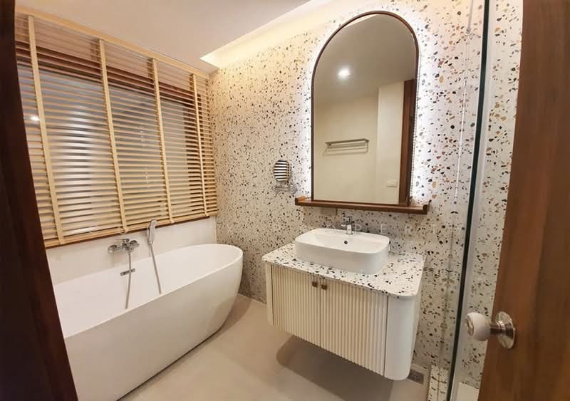 Euro Classic Condominium, Bangkok, Khlongtoei Nua, Watthana, Bangkok, 1 Bedroom, 75 sqm, Condo For Rent, by Connex Property, 500424522 - DDproperty.com