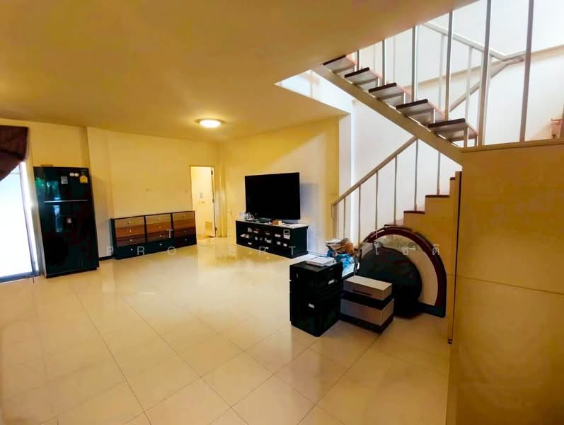 ศิลาพรวิลล์ เฟส 1, Chanthaburi, Ko Khwang, Muang Chanthaburi, Chanthaburi, 3 Bedrooms, 210 sqm, Semi-Detached House (Twin House) For Sale, by The Best Property โชติ, 500424534 - DDproperty.com