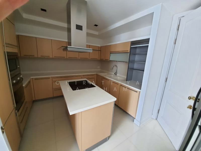 Athenee Residence, Bangkok, 65 Witthayu Road, Lumphini, Pathum Wan, Bangkok, 4 Bedrooms, 294 sqm, Condo For Rent, by Chirattiya Lakkham, 500424578 - DDproperty.com
