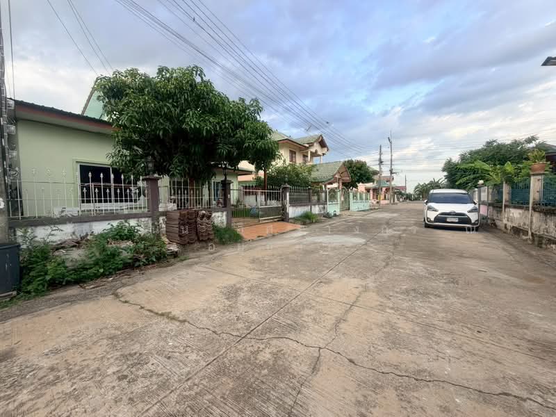 หมู่บ้านซื่อตรงโครงการบ้านชมสวน, Pathum Thani, Bung Nam Rak, Thanyaburi, Pathum Thani, 4 Bedrooms, 224 sqm, Single Detached House For Sale, by ภัทรนัน อิศรางกูร ณ อยุธยา, 500424595 - DDproperty.com
