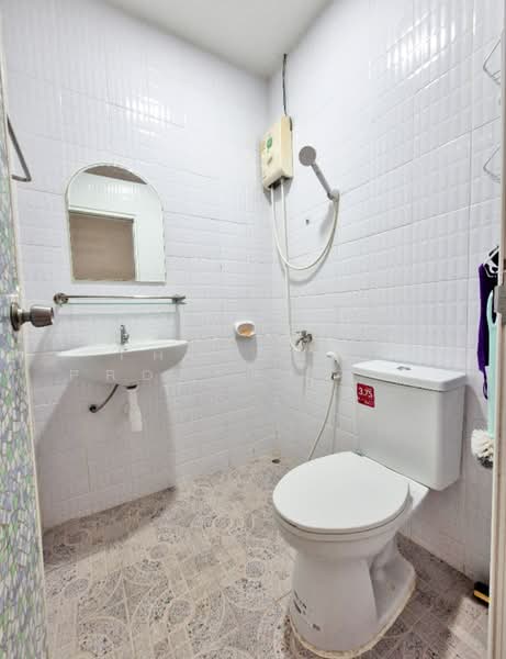 เฟื่องฟ้า 17 เฟส 2, Samut Prakan, Phreak Sa Mai, Muang Samut Prakarn, Samut Prakan, 2 Bedrooms, 100 sqm, Townhouse For Sale, by The Best Property ปาล์ม, 500424622 - DDproperty.com