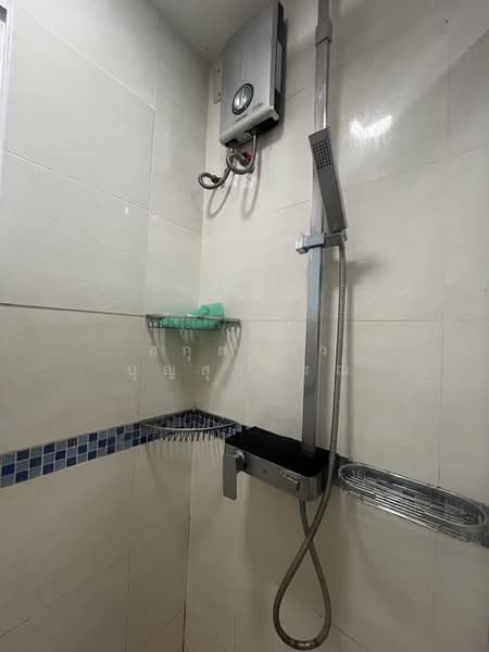Life @ Ratchada-Huai Khwang, Bangkok, 189 Pracharatbamphen Road, Huai Khwang, Bangkok, 1 Bedroom, 30 sqm, Condo For Rent, by สกุลดาว บุญสุวรรณ, 500424650 - DDproperty.com