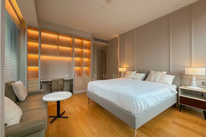 Sindhorn Residence, Bangkok, 54 Soi Ton Son, Lumphini, Pathum Wan, Bangkok, 3 Bedrooms, 193 sqm, Condo For Rent, by Yenrudee Jongsaritwang, 500424664 - DDproperty.com