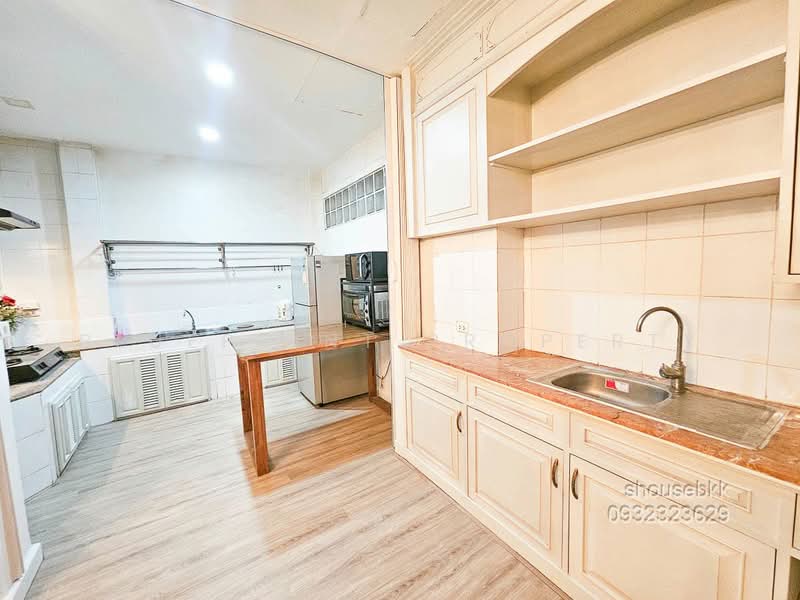 Baan Klang Krung Grande Vienna Rama 3, Bangkok, Rama 3 Road, Bang Pong Pang, Yan Nawa, Bangkok, 3 Bedrooms, 250 sqm, Townhouse For Rent, by Blueprint Property, 500424673 - DDproperty.com