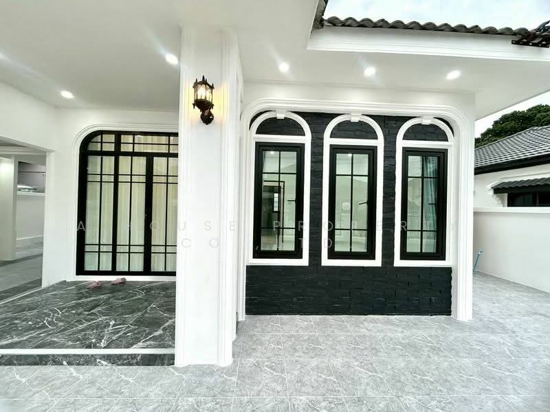 Single house for sale in Classic Home Village, Sriracha, Chon Buri (Pattaya), Surasak, Si Racha, Chon Buri (Pattaya), 3 Bedrooms, 204 sqm, Single Detached House For Sale, by A House Property Co.,Ltd., 500424685 - DDproperty.com
