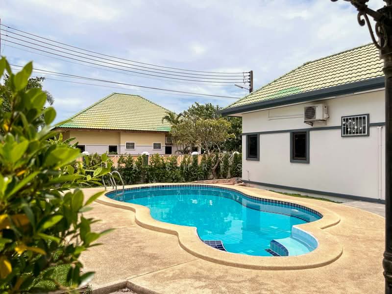 3-BR House, Chon Buri (Pattaya), Nong Pru, Bang Lamung (Pattaya), Chon Buri (Pattaya), 3 Bedrooms, 280 sqm, Single Detached House For Sale, by Sita Shrestha, 500424686 - DDproperty.com