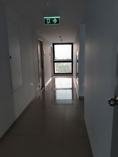 Vtara Sukhumvit 36, Bangkok, 118 Soi Saen Sabai, Phra Kanong, Khlong Toei, Bangkok, 1 Bedroom, 37 sqm, Condo For Rent, by Naruemol Wongta, 500424730 - DDproperty.com